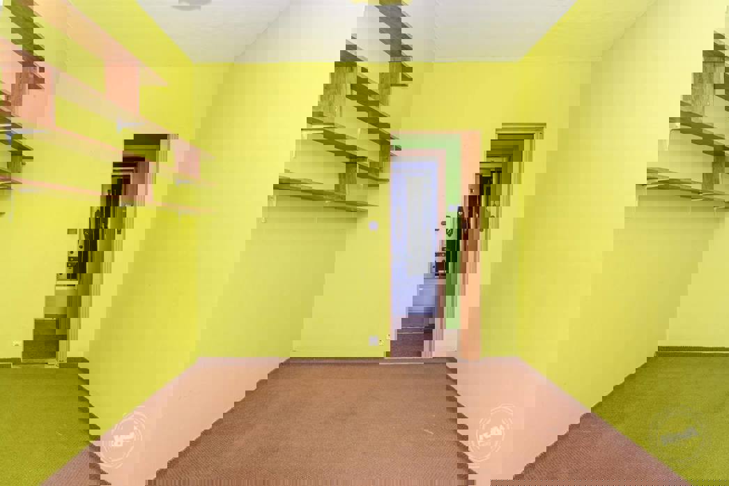 Dražba družstevního bytu 3+kk o velikosti 68 m2 a s výhledem v žádané lokalitě 04