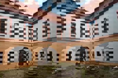 Prodej Zámku Krnsko 7