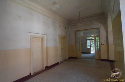 Prodej Zámku Krnsko 22