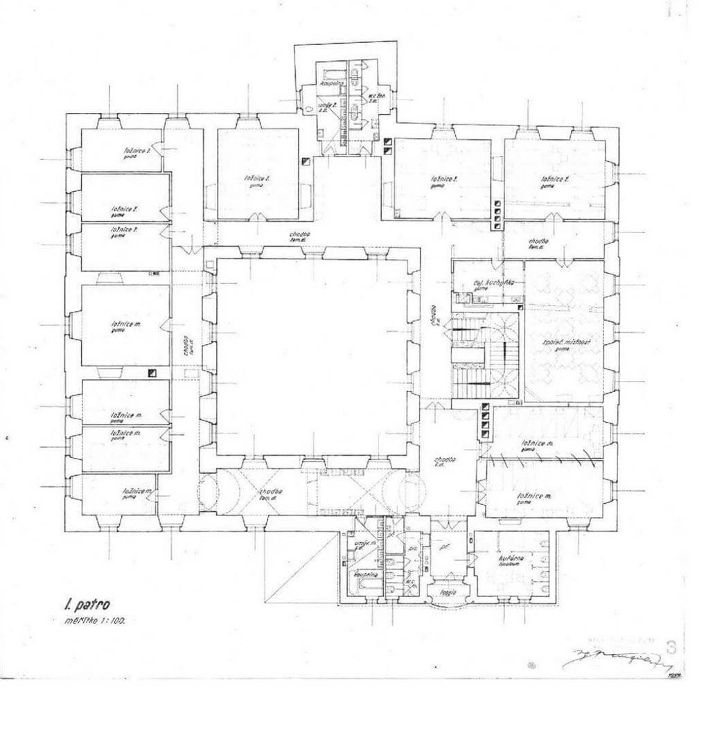 Prodej Zámku Krnsko 32