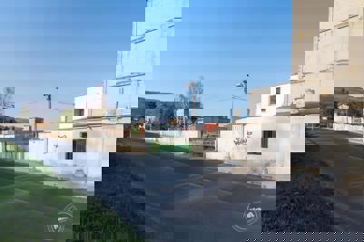 Dražba areálu Nové Modlany7