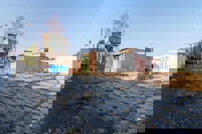 Dražba areálu Nové Modlany9