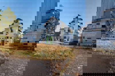 Dražba areálu Nové Modlany12