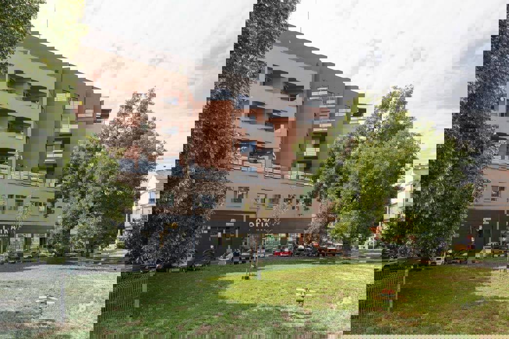 Dražba 12 jednotek Hybešova, Brno 5