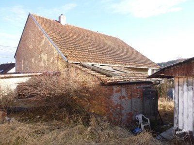 Drazba_podilu_na_dome_a_velke_zahrady_3