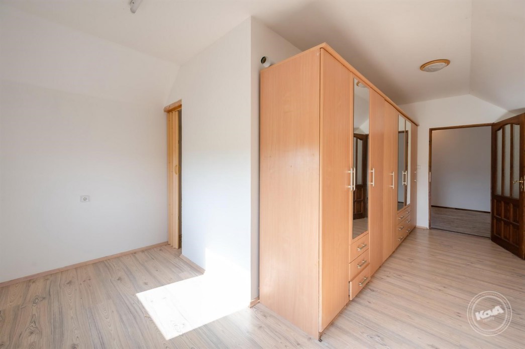 aukce-domu-chlum-nalzovice-37_optimized