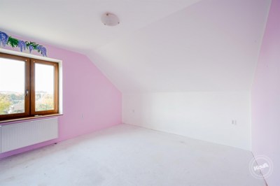 aukce-domu-chlum-nalzovice-33_optimized