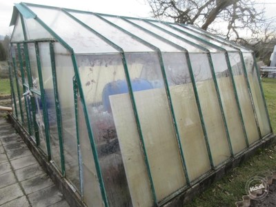 Drazba_podilu_na_bytu_a_chate_32