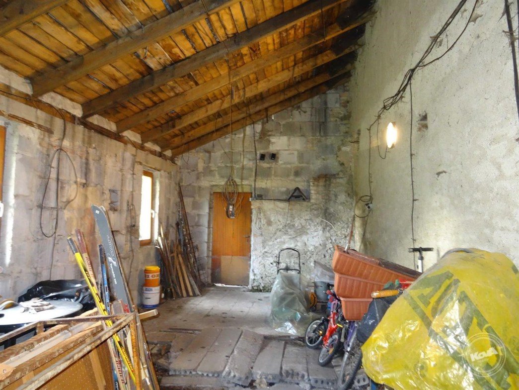 dražba-domu--nová-ves-u-křimova-18_optimized