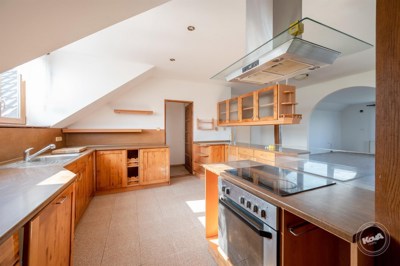 aukce-domu-chlum-nalzovice-24_optimized