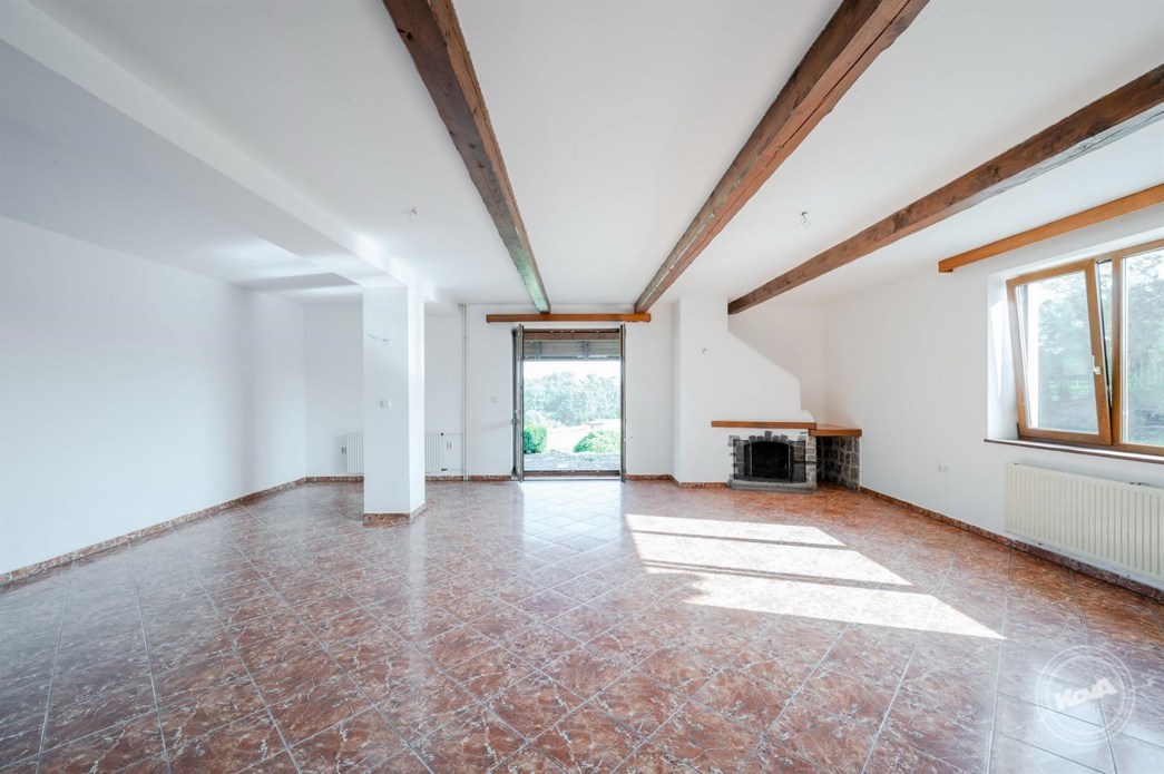 aukce-domu-chlum-nalzovice-11_optimized